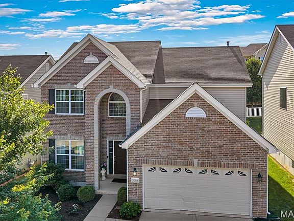 3rd image of 2088 Maryland Oaks Cir