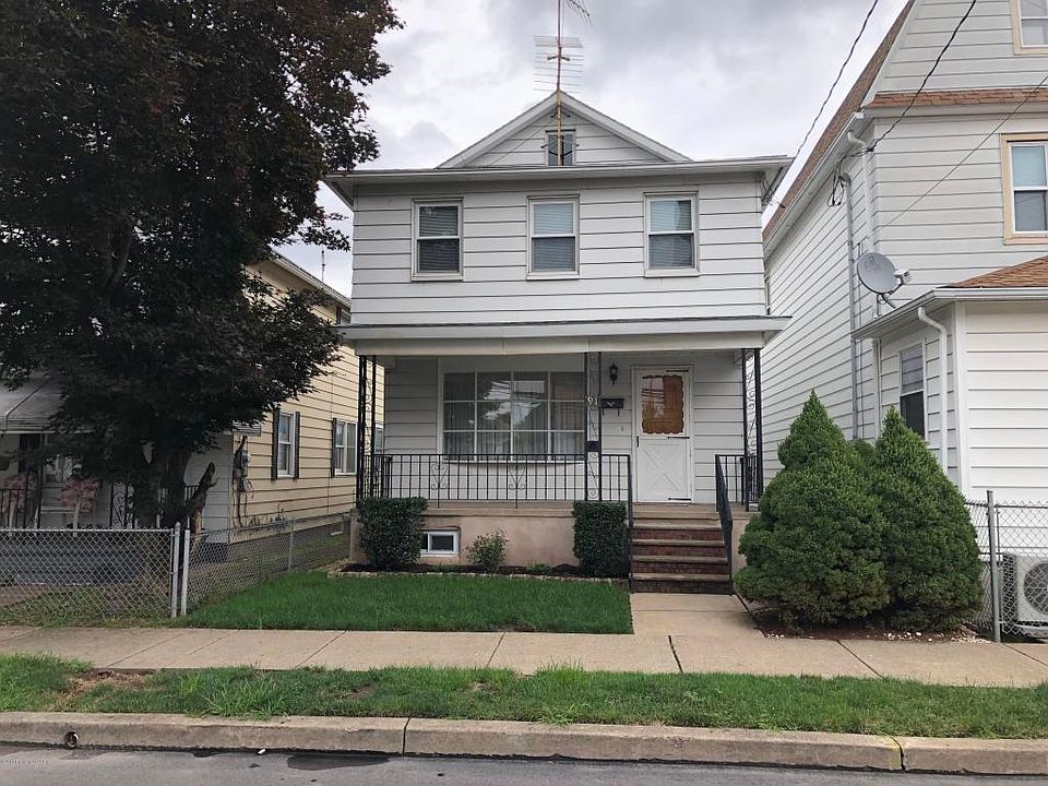1st image of 91 Meyers St