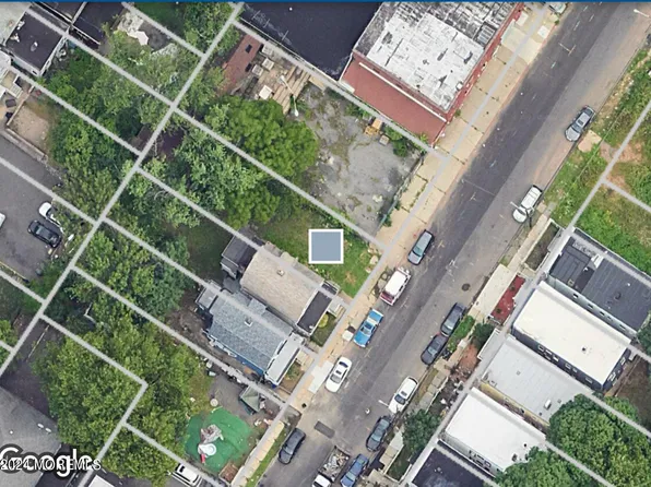 495 21st Street, Irvington, NJ 07111