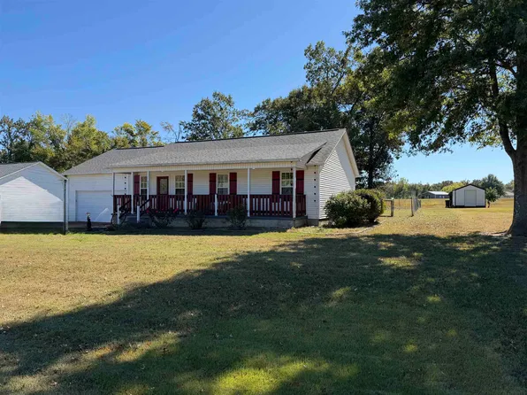 225 Pauline Dr, Adamsville, TN 38310