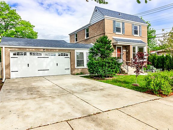 2nd image of 8742 Avers Ave