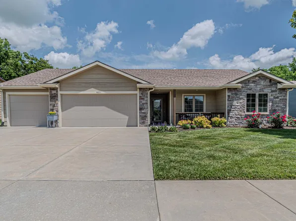 4621 Nature Ave, Manhattan, KS 66502