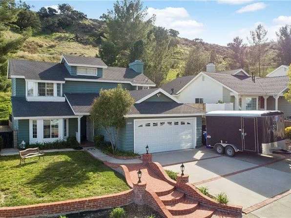 28242 Branch Rd, Castaic, CA 91384