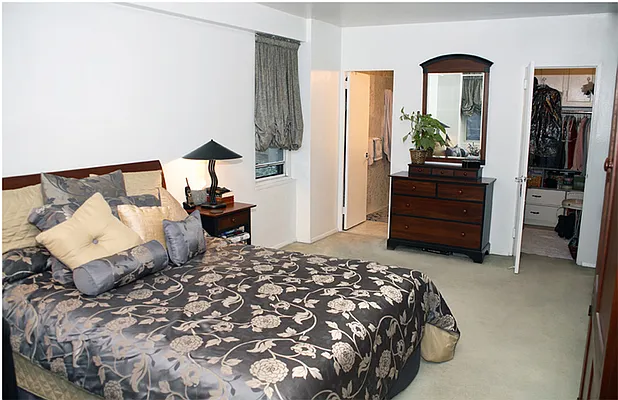 Sold by Owner | media 24