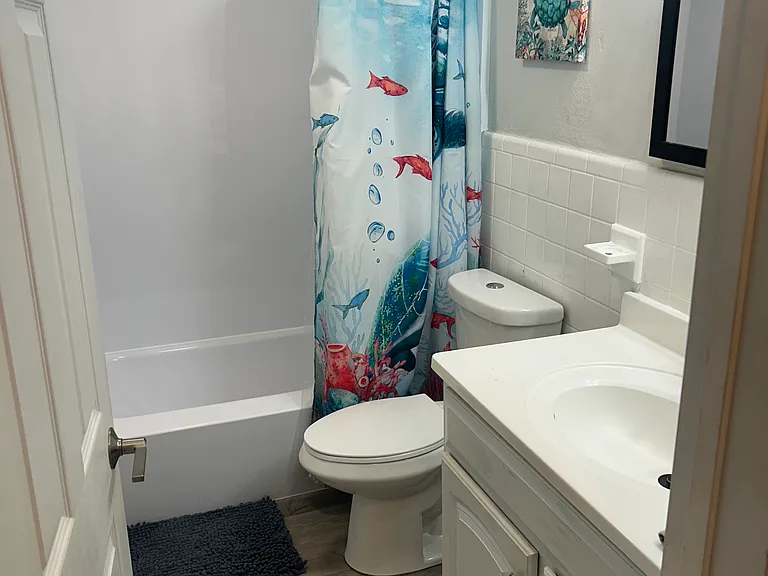 519 Florida Ave #1 — Photo 4