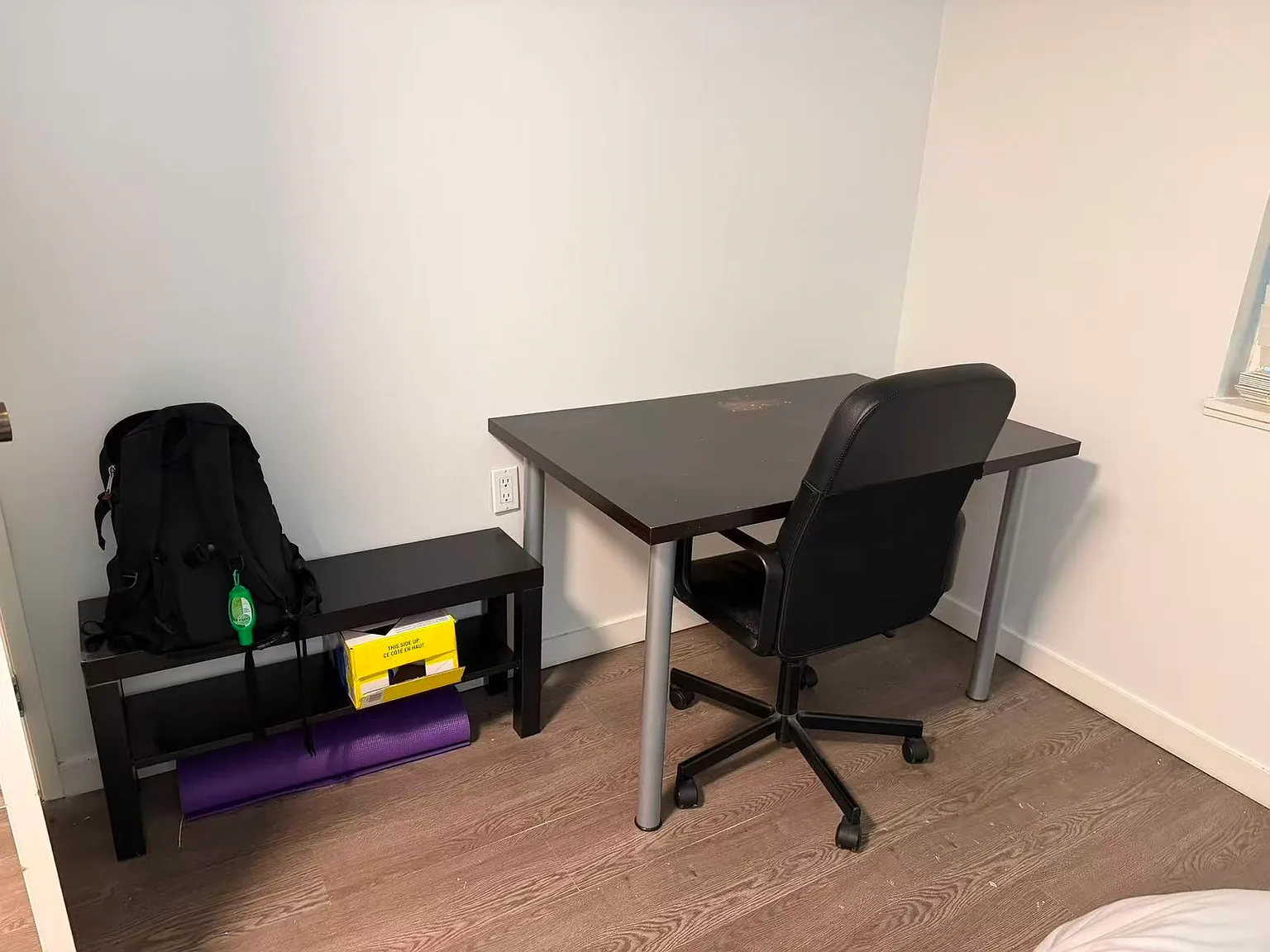 1 bed, 300 sqft, $1,400 — Photo 2
