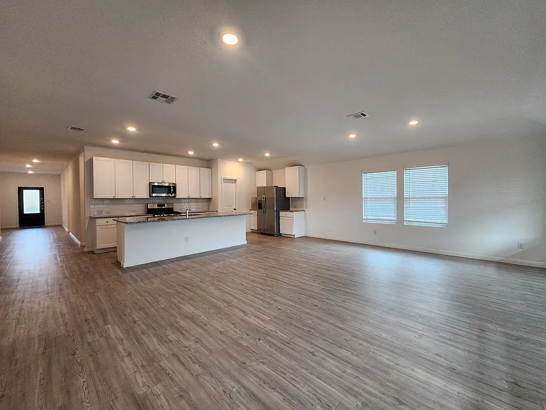 414 Fairy Duster Dr — Photo 3