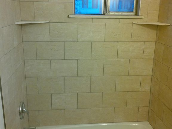5th image of 207 Cornett St