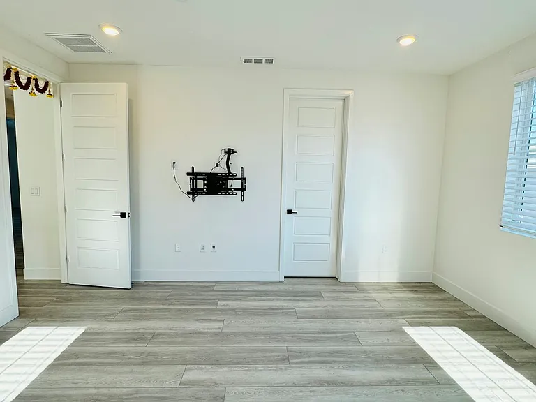 5445 Guenoc Valley Ln — Photo 10