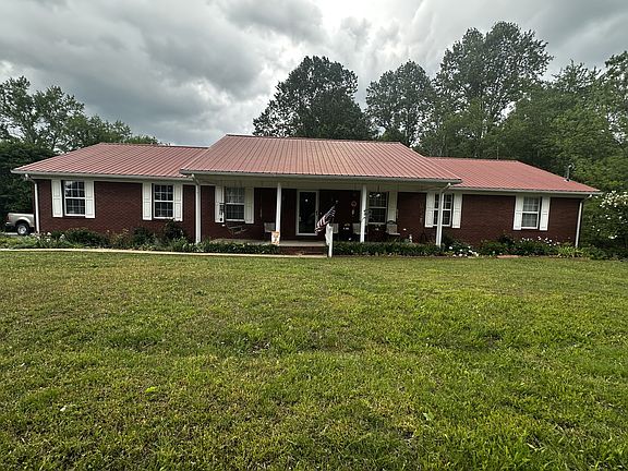 2nd image of 91 Lambs Ferry Rd