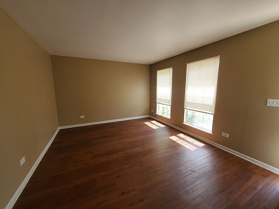 2nd image of 5607 Stonybrook Dr