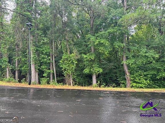 2nd image of 172 Waters Point