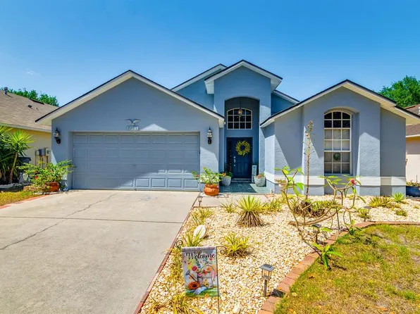 7132 Colony Pointe Dr, Riverview, FL 33578