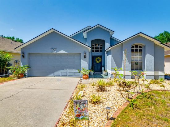 7132 Colony Pointe Dr, Riverview, FL 33578