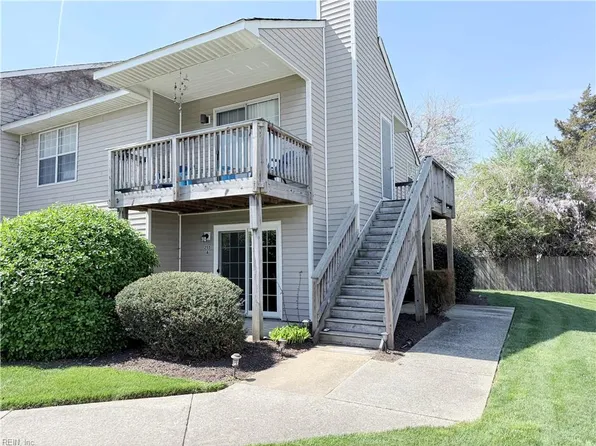 255 Lantana Ln #A, Hampton, VA 23669