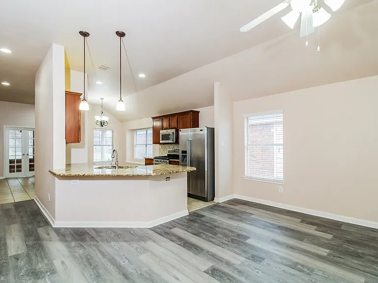 12153 Angel Food Ln — Photo 6