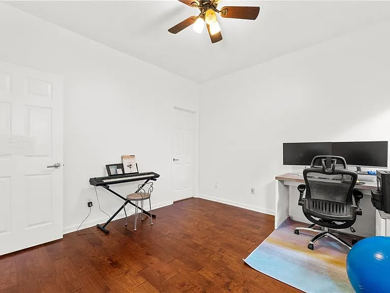 790 Milton Oaks Dr — Photo 28