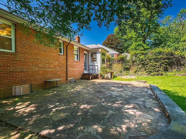 3317 Glenway Dr — Photo 26