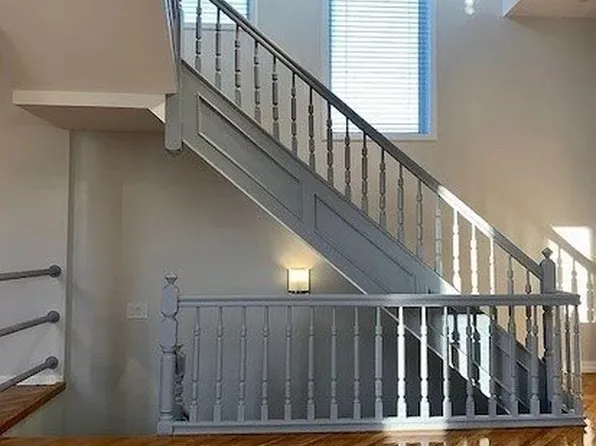 25-54 37th Street image 12 of 36