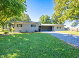 204 Vaughn Dr SE, Rainsville, AL 35986