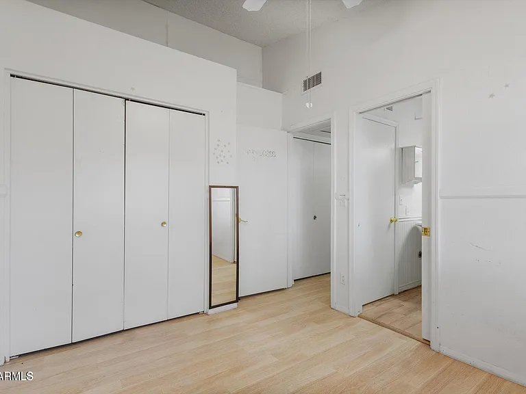 625 S Westwood St #194 — Photo 16