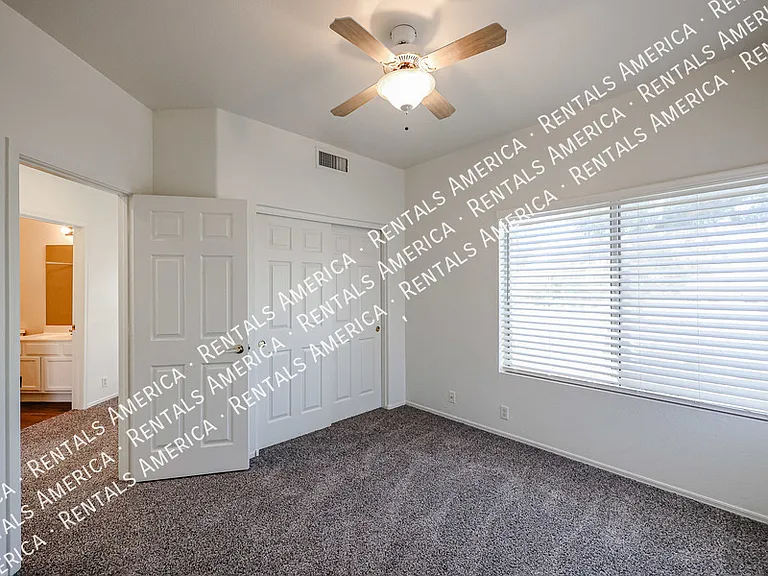 8849 S 51st St #1 — Photo 21