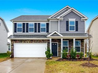 199 Kilbourne Dr, Bermuda Run, NC 27006