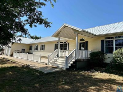 5827 105th Ave, Storm Lake, IA, 50588