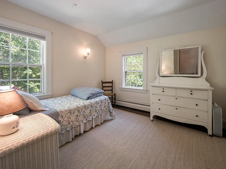 303 Summer St — Photo 19