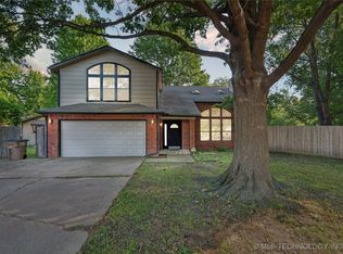 10511 S 83rd East Cir, Tulsa, OK 74133