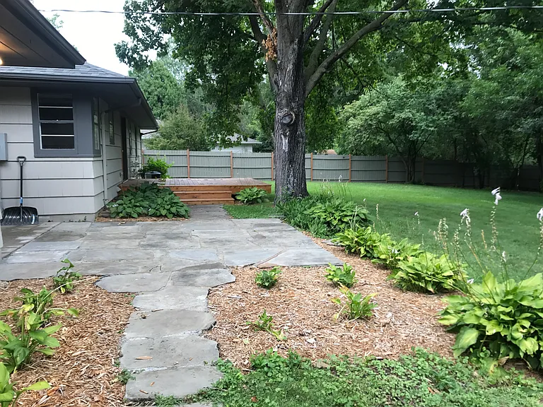 413 Blake Rd S — Photo 19