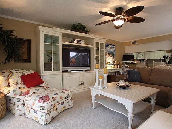 4th image of 2100 Gulf Blvd APT 9