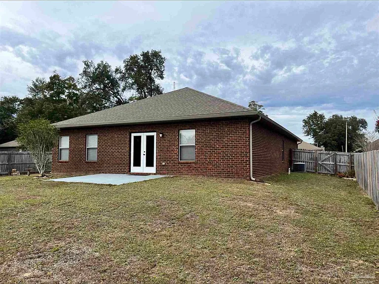 6717 Barnwood Dr — Photo 18