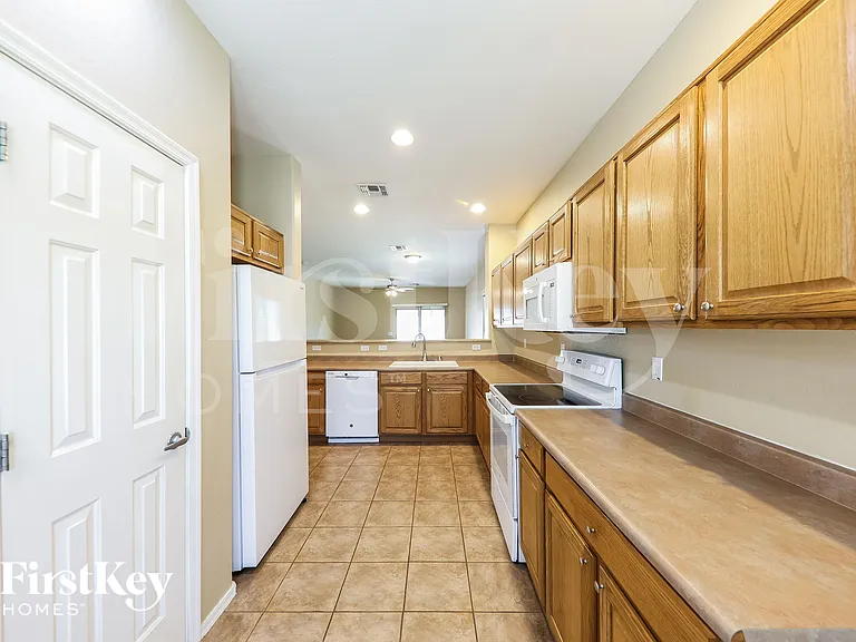 4614 W Fortune Dr — Photo 9