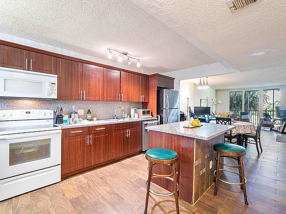2nd image of 250 Jacaranda Drive #308