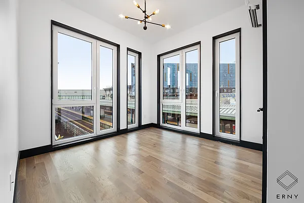 Rented by ERNY LLC | media 10