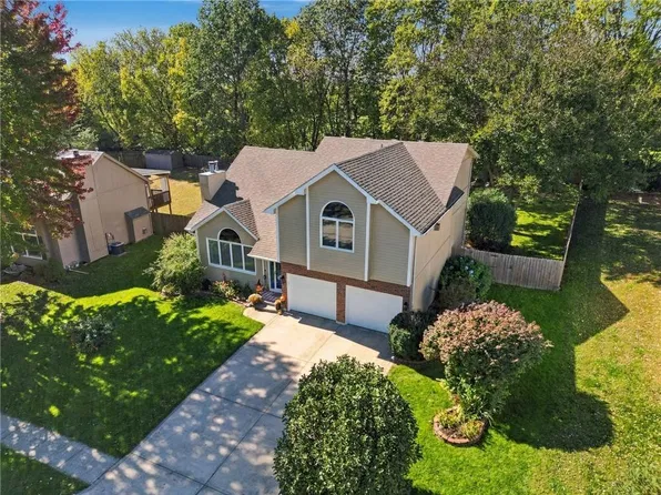 1718 Aspen Ln, Excelsior Springs, MO 64024