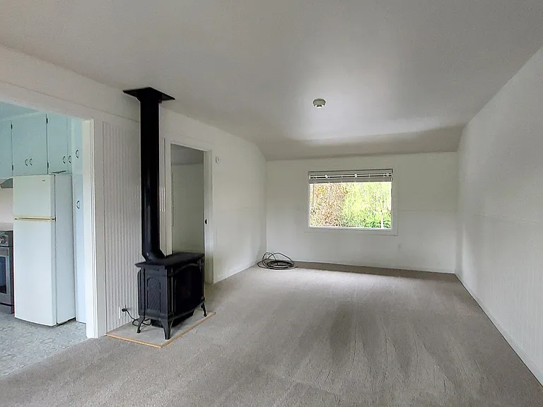 82 Spruce St — Photo 1