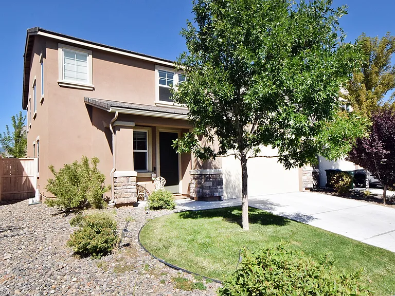 9727 Belville Dr — Photo 2