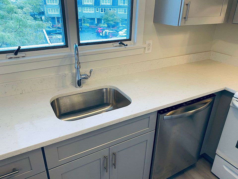 Steamboat Wharf Properties LLC 14 Steamboat Wharf Mystic CT Zillow