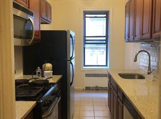410 Westminster Rd #1R, Brooklyn, NY 11218