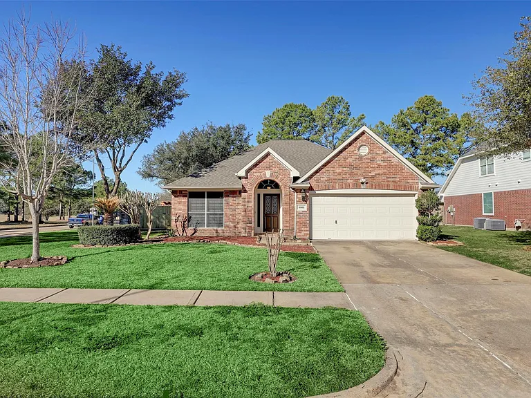 8903 Aberdeen Park Dr — Photo 19