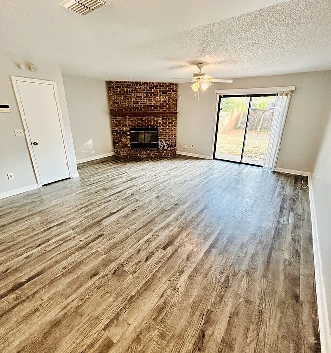 1st image of 5664 Bennington Dr