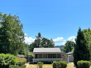 3155 Rogue River Hwy, Gold Hill, OR 97525