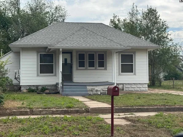 220 N Chemical St, Hutchinson, KS 67501