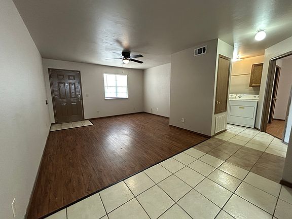 3rd image of 500 Shady Grove Rd APT 2