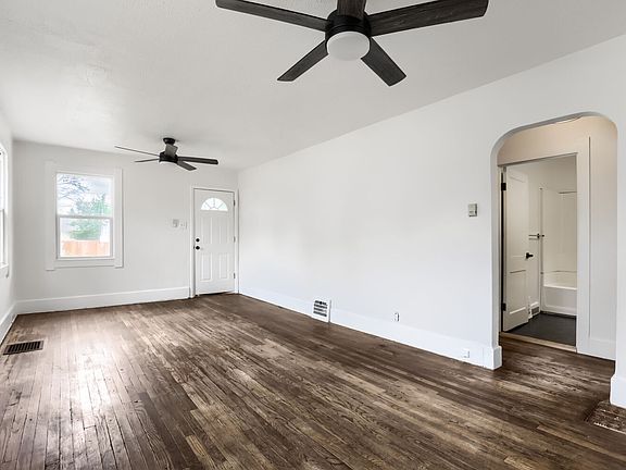 4th image of 8015 E 16th Ave