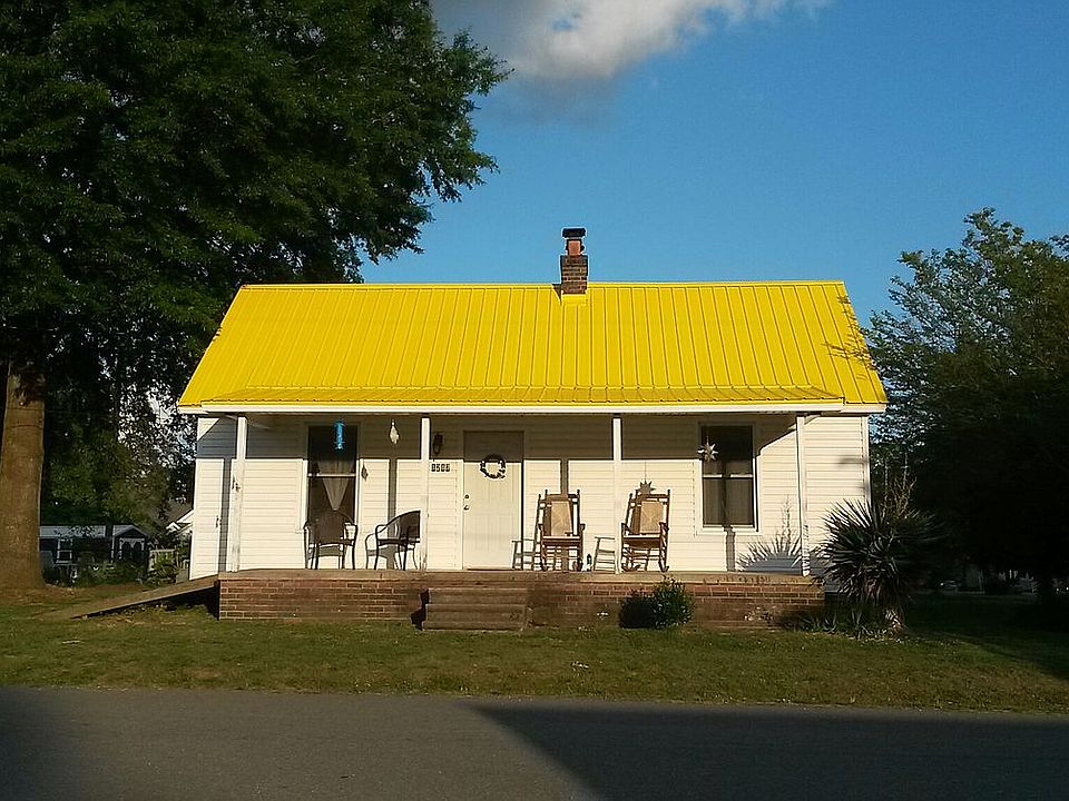 Front porch always has a breeze