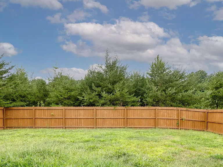 326 Azalea Dr — Photo 19