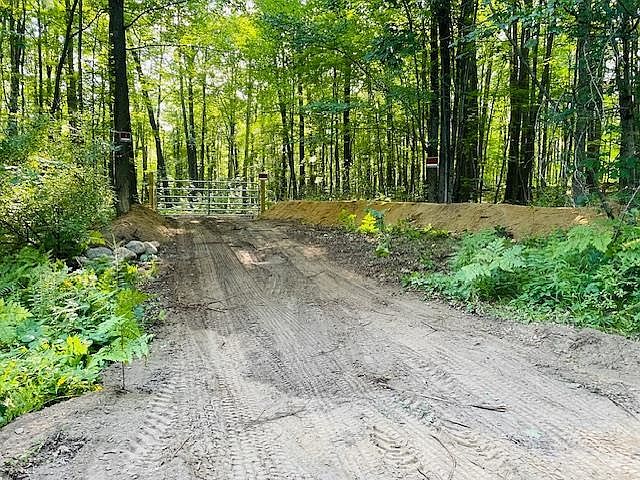 2nd image of 2360 Fawn Cir